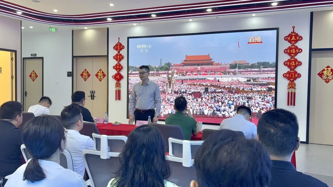 9.3從閱兵看中國智造底氣！智火柴以油品監(jiān)測實力護(hù)航 “國之重器” 圖5